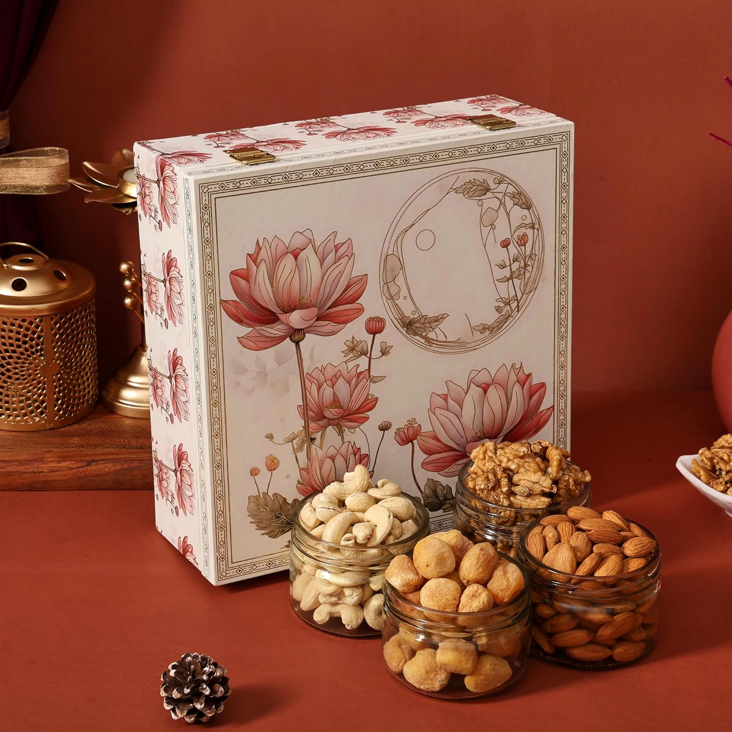 BEE CREATIVE Premium & Healthy Dry Fruits Gift Hamper Pack | Almonds, Cashews, Walnuts & Khumani (Apricots) | Luxury Festive Combo Box for Diwali, Dussehra & Corporate Gifting