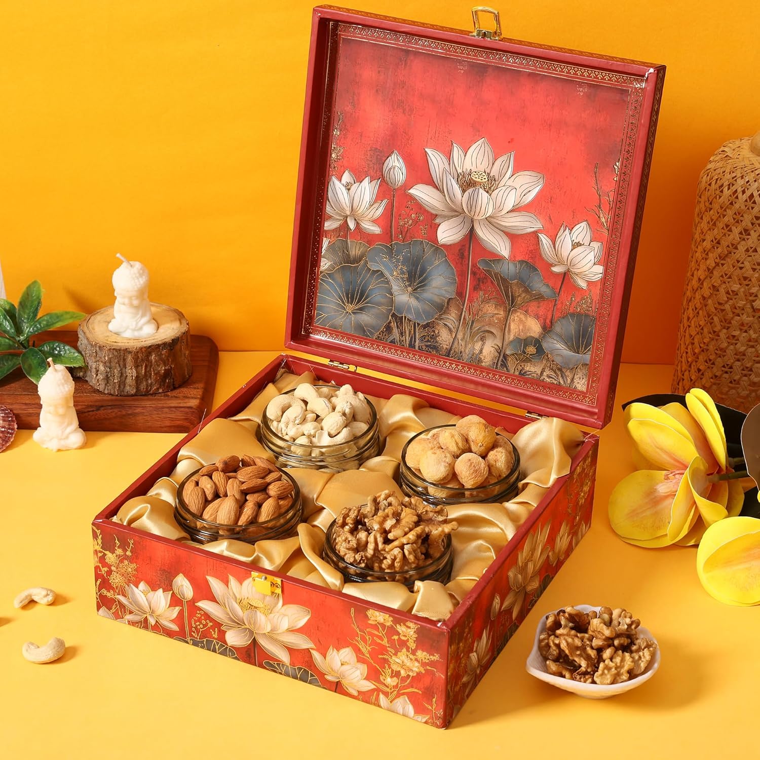 BEE CREATIVE Premium & Healthy Dry Fruits Gift Hamper Pack | Almonds, Cashews, Walnuts & Khumani (Apricots) | Luxury Festive Combo Box for Diwali, Dussehra & Corporate Gifting