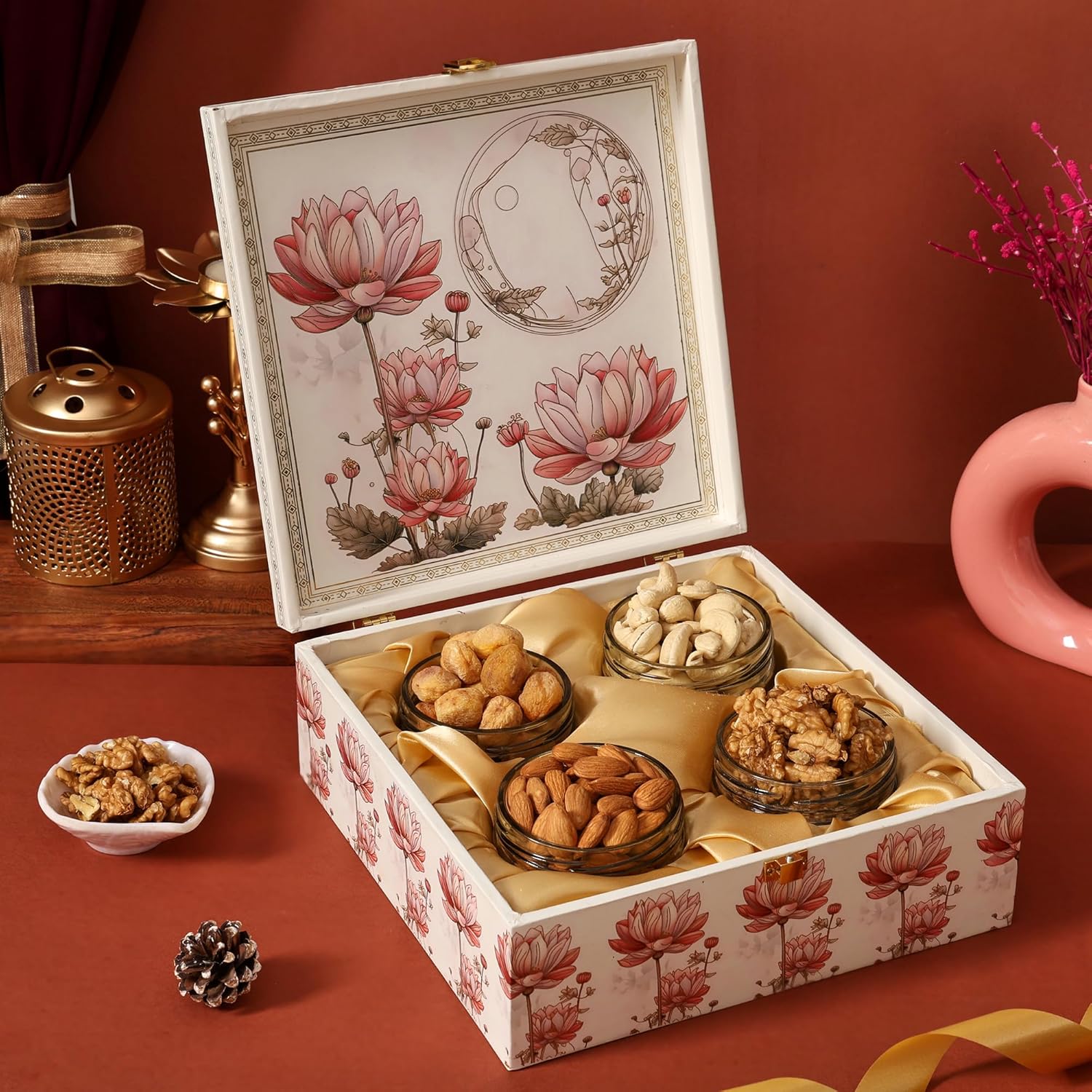 BEE CREATIVE Premium & Healthy Dry Fruits Gift Hamper Pack | Almonds, Cashews, Walnuts & Khumani (Apricots) | Luxury Festive Combo Box for Diwali, Dussehra & Corporate Gifting
