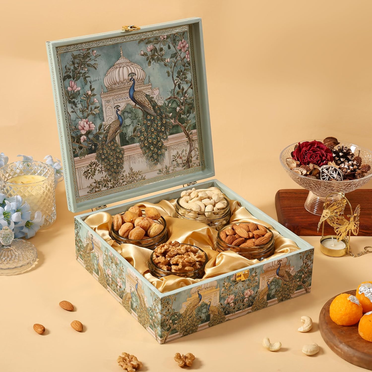BEE CREATIVE Premium & Healthy Dry Fruits Gift Hamper Pack | Almonds, Cashews, Walnuts & Khumani (Apricots) | Luxury Festive Combo Box for Diwali, Dussehra & Corporate Gifting
