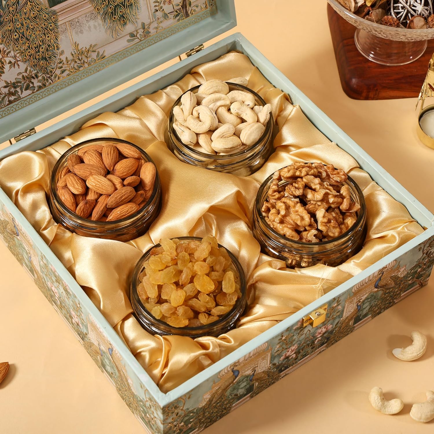 BEE CREATIVE Premium Dry Fruits Gift Hamper Pack | Almonds, Cashews, Walnuts & Raisins | Festive Combo Box of 4 (75g Each) | Healthy Dry Fruit Gift for Diwali, Dussehra & Corporate Gifting